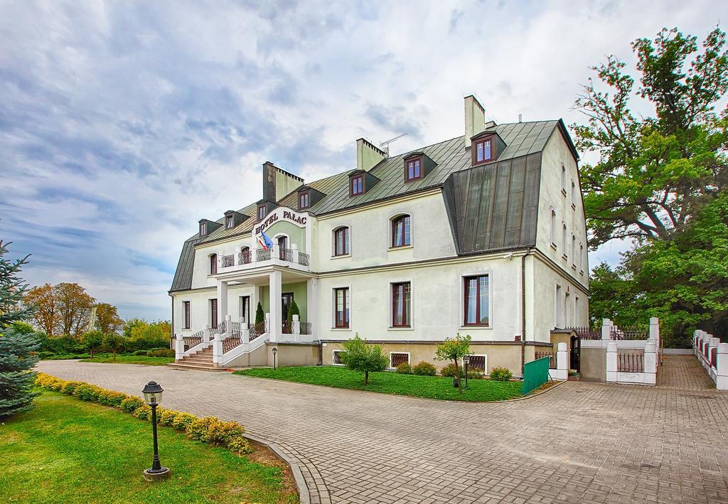Hotel Palac W Myslecinku Bromberg Exterior foto