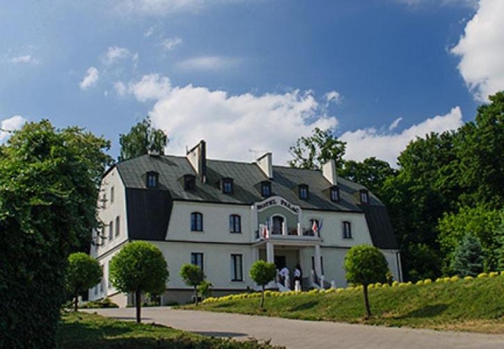 Hotel Palac W Myslecinku Bromberg Exterior foto