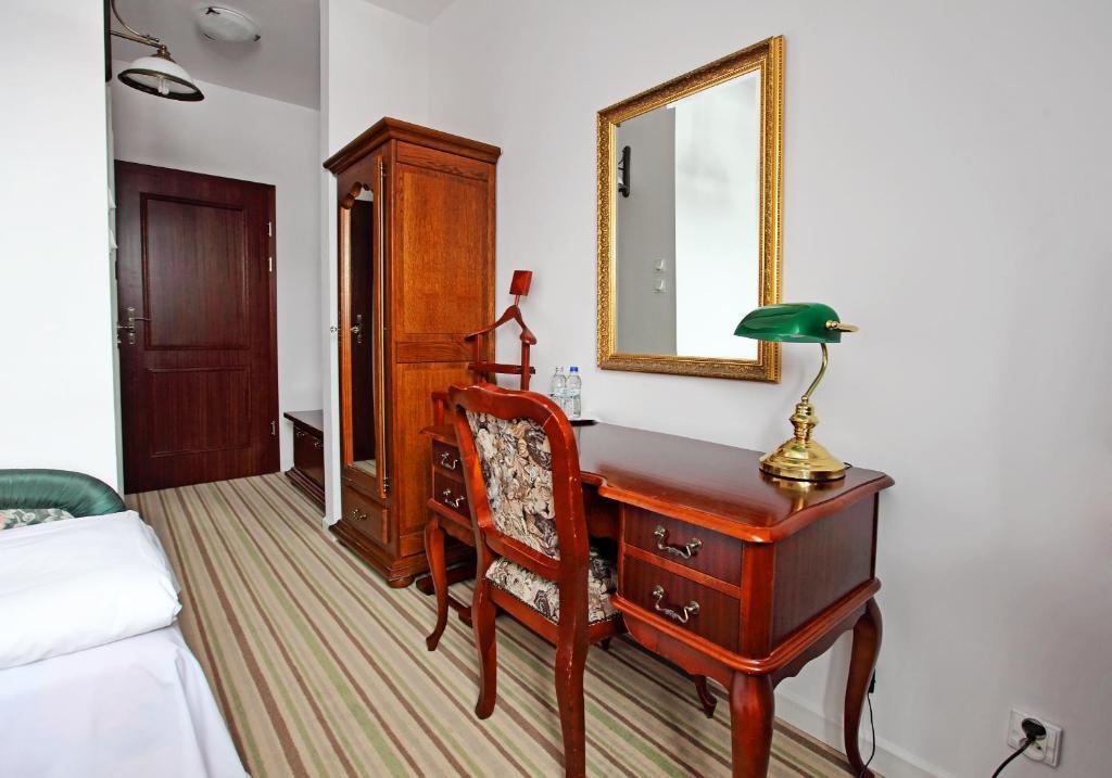 Hotel Palac W Myslecinku Bromberg Zimmer foto